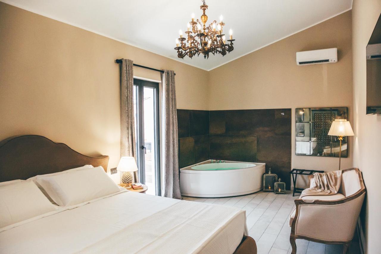 Eksotika Bed & Breakfast Oliveri Luaran gambar