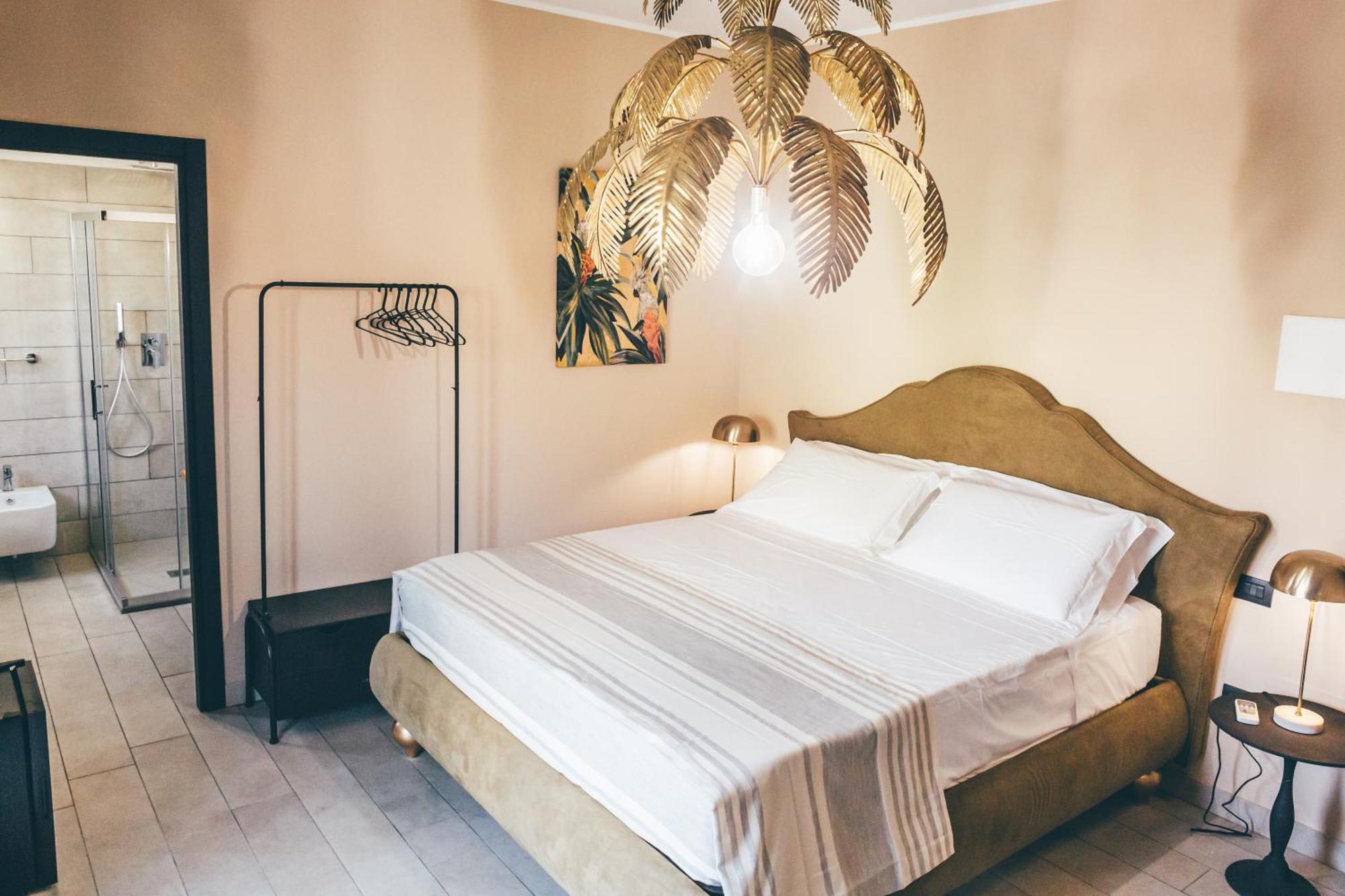 Eksotika Bed & Breakfast Oliveri Bilik gambar